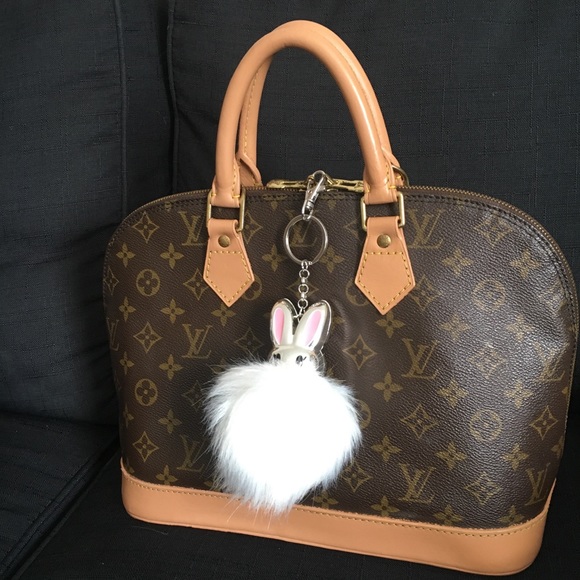 💯%Authentic Louis Vuitton Alma preloved ❤️❤️❤️😘 - Picture 2 of 8